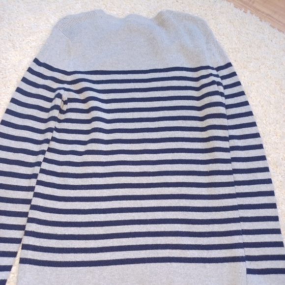 Talbots Woman Sweater size M Gray - Picture 7 of 8